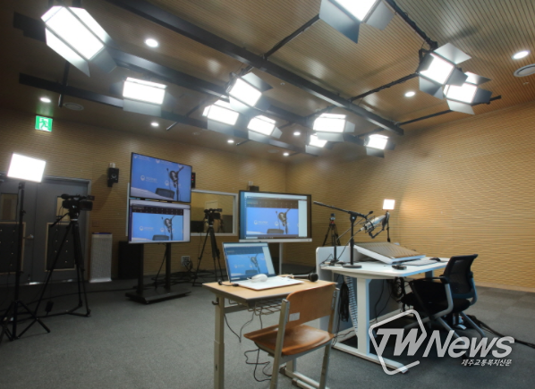 국립고궁박물관 ‘스튜디오 고궁-온(溫)’
<p><br></p>
<p>