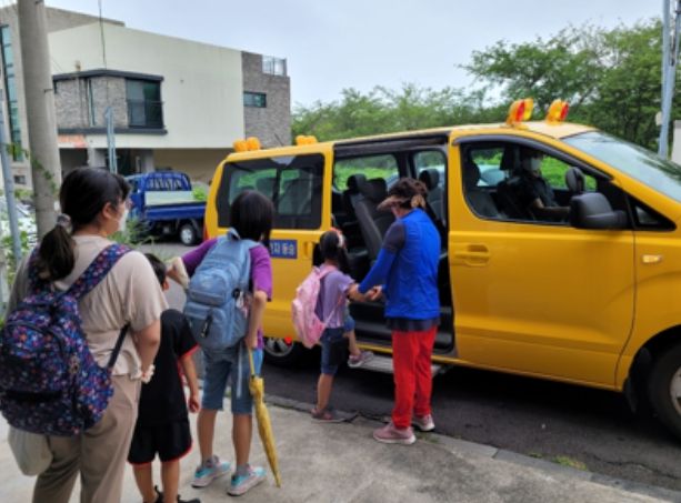 지역아동센터 통학차량 동승근로자 배치