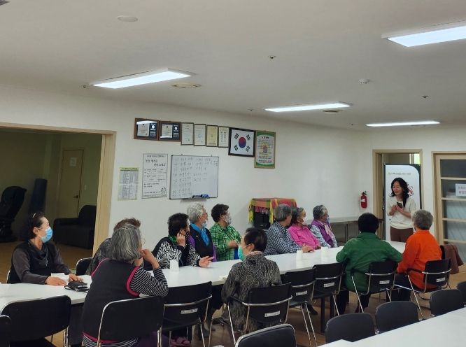 무공수훈자회 하남시지회, 나눔 상추 수확 미사2동 경로당 2개소 기탁