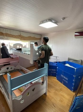 이사 서비스 봉사 활동 장면