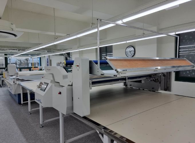 소공인 의류봉제 협업센터 모습