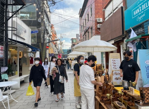 2022년 10월 진행된 중심상가 야시장 현장