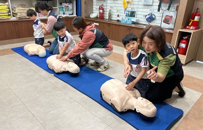 거창군 가조안전체험관 아동 안전교육 프로그램 진행