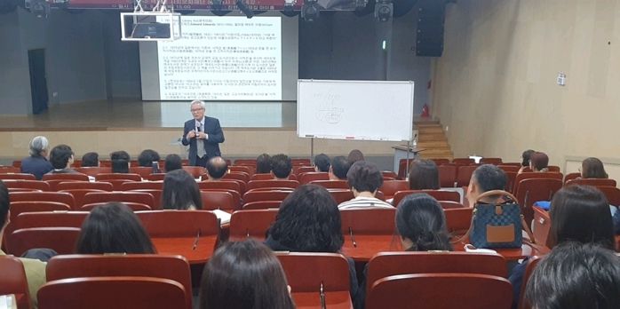 ‘도서관을 생각한다. 진안의 미래를 생각한다’특별강연회 열려