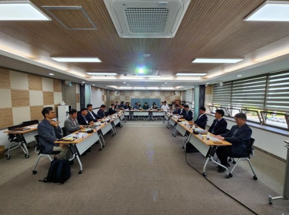 경남도, 트라이포트 배후도시 개발구상 전문가 자문회의 개최