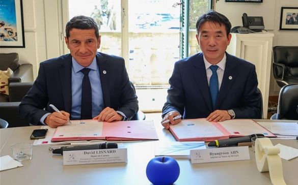 왼쪽부터 다비드 리나드(David Lisnard) 프랑스 칸 시장, 안병윤 부산시 행정부시장
