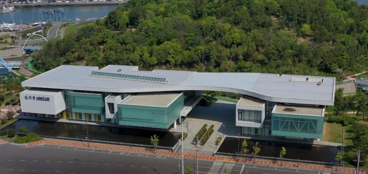 김대중노벨평화상기념관이 김대중 전 대통령 탄신 100주년을 맞아 다양한 프로그램을 마련해 운영한다.