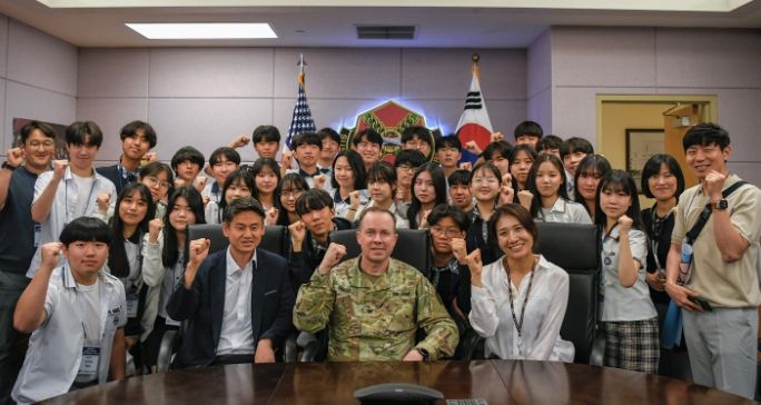 캠프험프리스 견학 사진