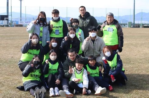 팬과 함께 팬즈데이