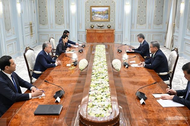 박진 외교부장관, 우즈베키스탄 대통령 예방