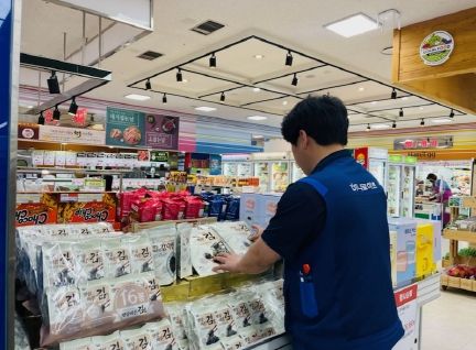 장승포농협, 거제자활 생산품 판매에 앞장서