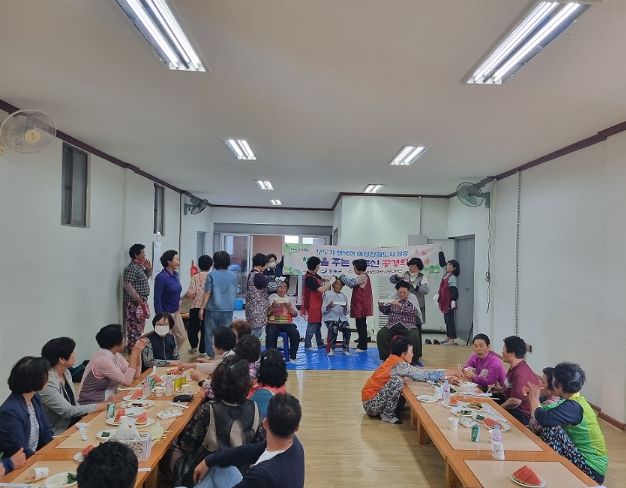 장흥군여성친화도시모니터단, ‘행복을 주는 어르신 공경의 날’ 운영