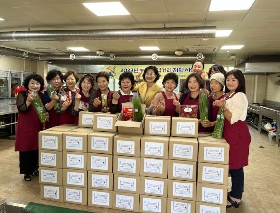 광주시 여성단체협의회, 농·축산물 꾸러미 110가구에 전달