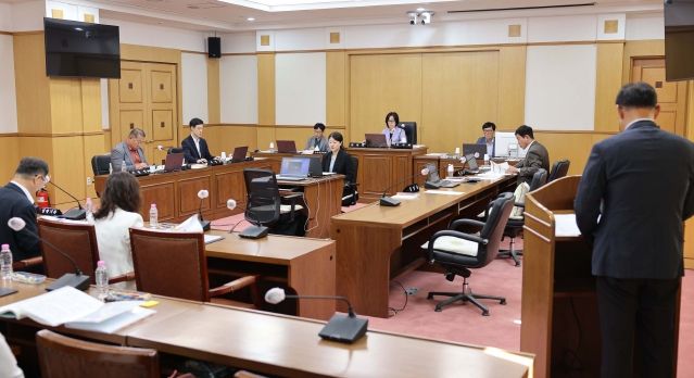 대전시의회 교육위원회, 상정 조례안 실효성 확보 대책 등 주문